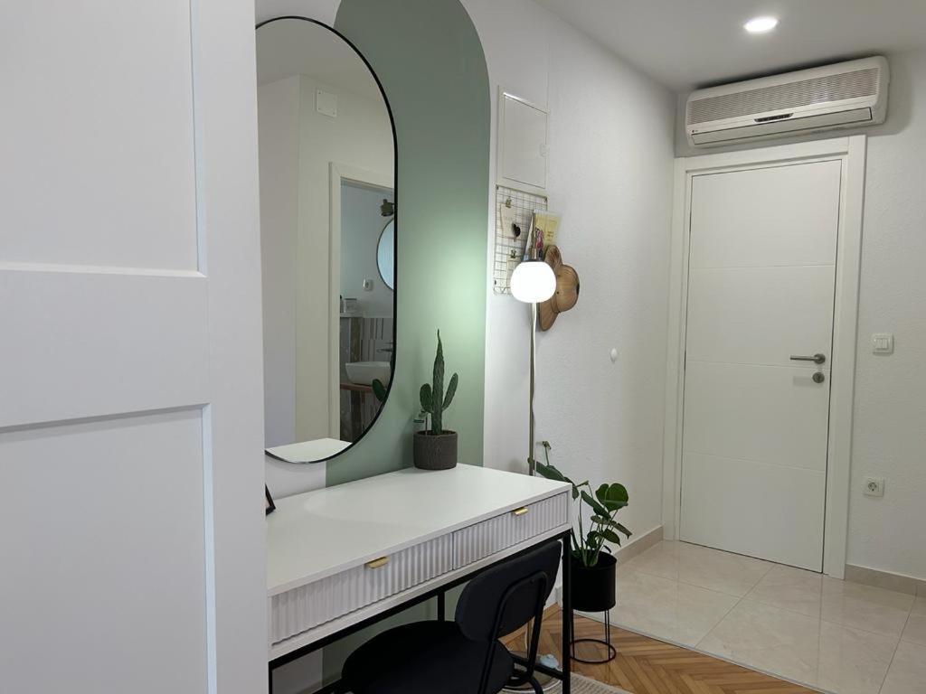 Apartments Niko, Near Beach, Free Parking, Wi-Fi 투체피 외부 사진